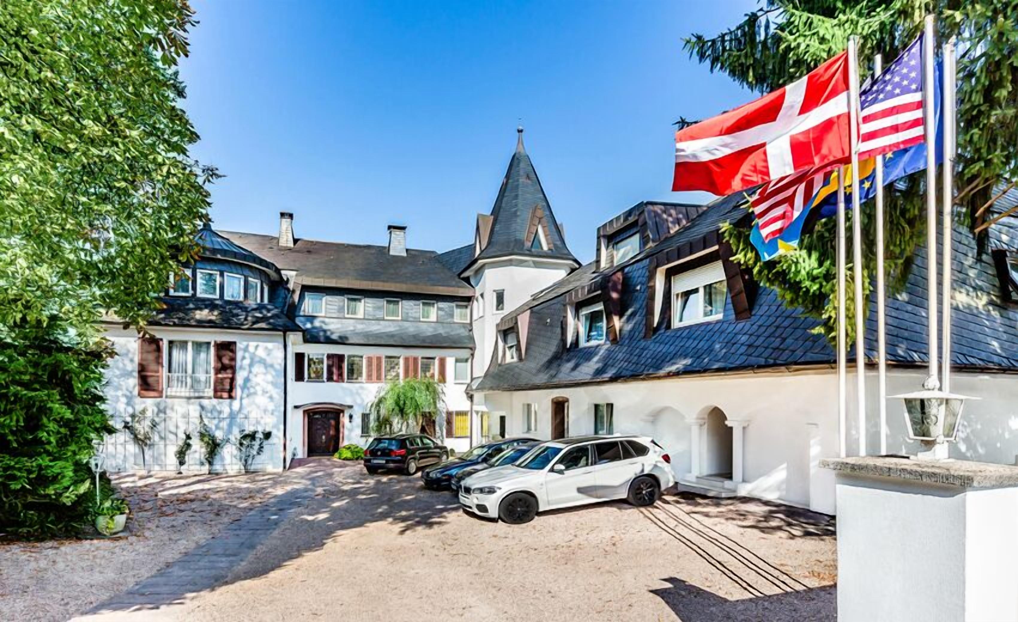 Hotel Villa Falkenberg, Dusseldorf